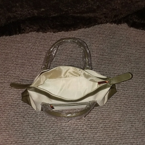 **Brand New** Estee Lauder Purse & Mini Bag Set - Picture 3 of 5